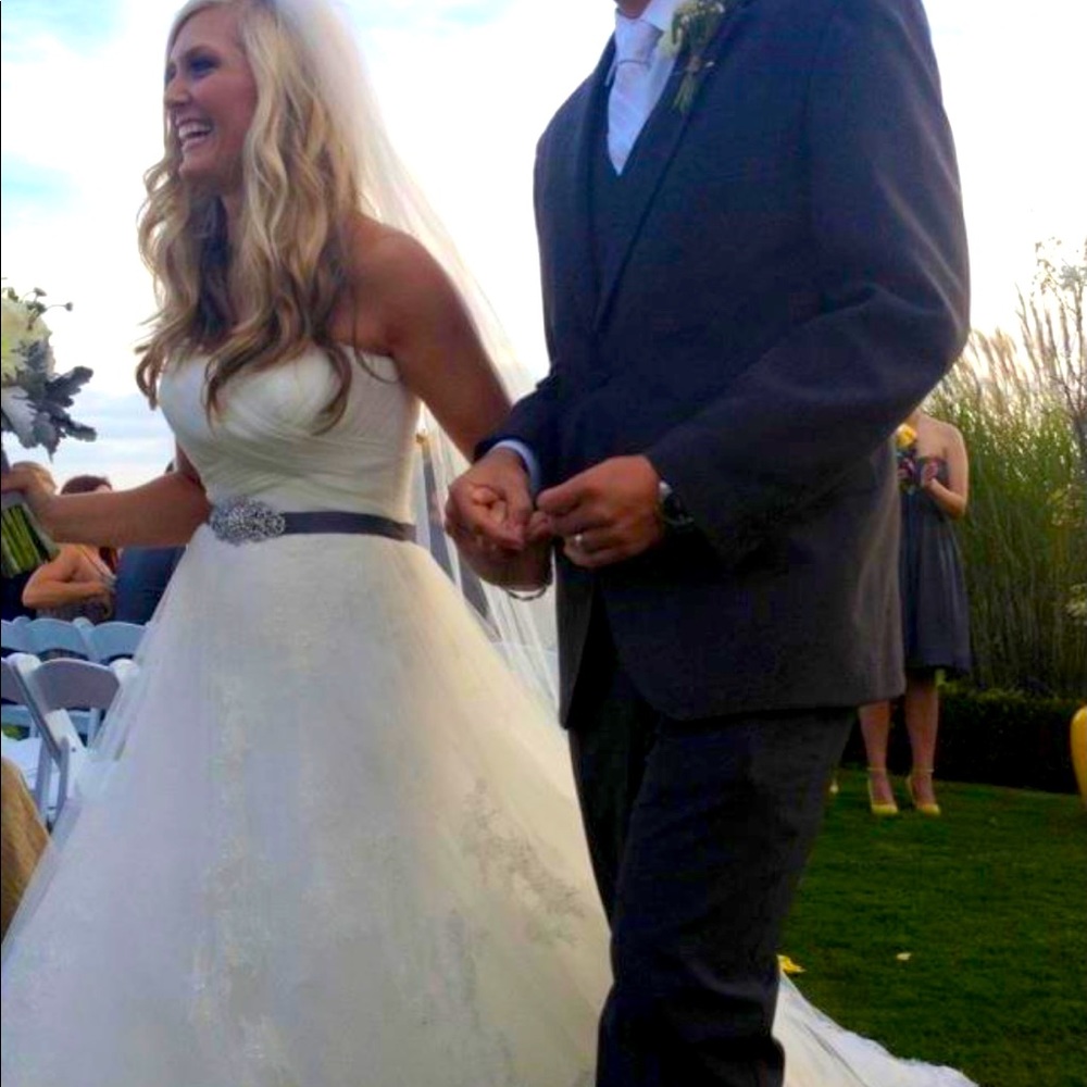 Pronovias wedding dress